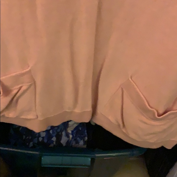 Sweater style shirt - Picture 2 of 3